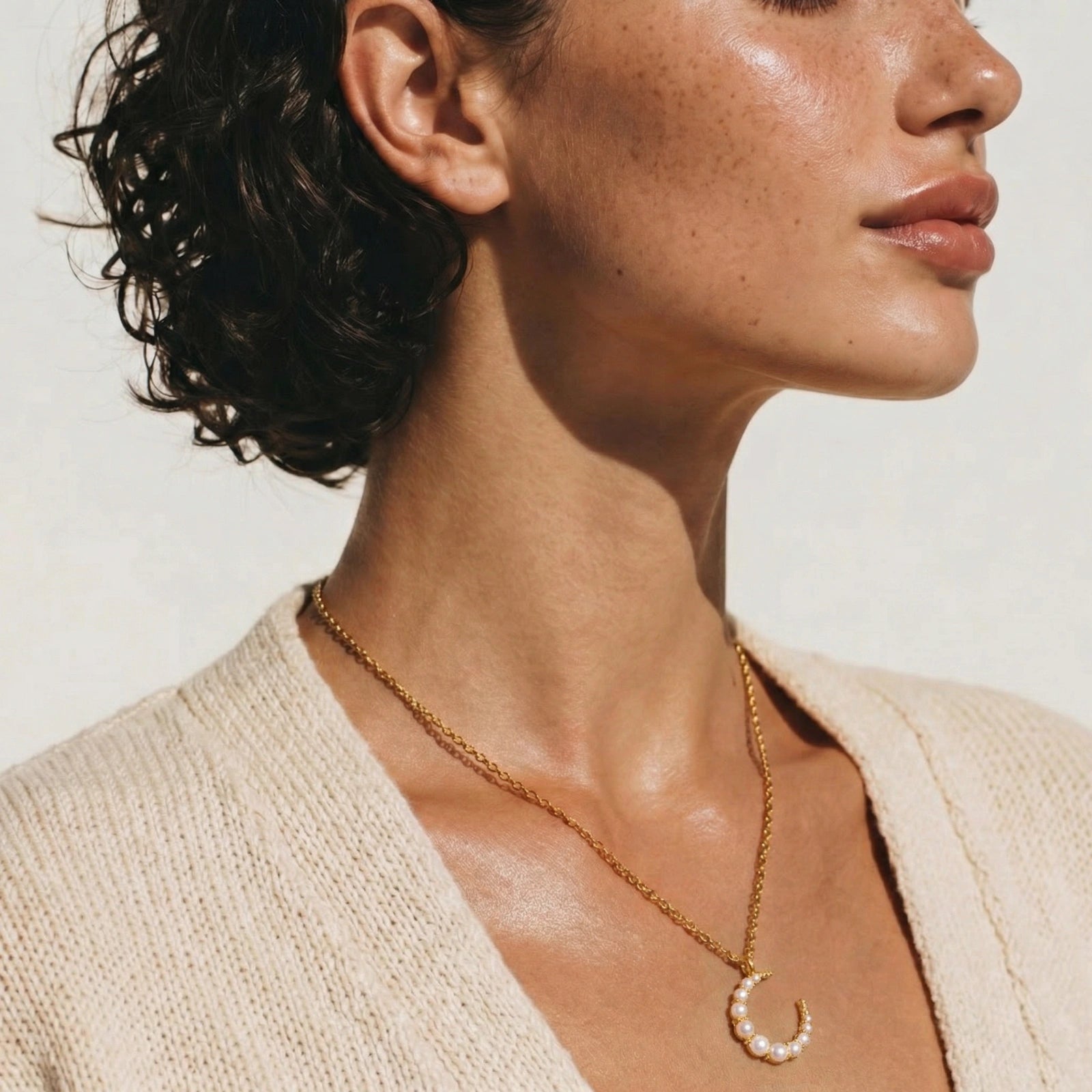 Luna Pearl Crescent Necklace | Mila & Co.