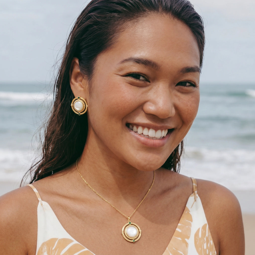 Cosmic Pearl Pendant | Mila & Co.