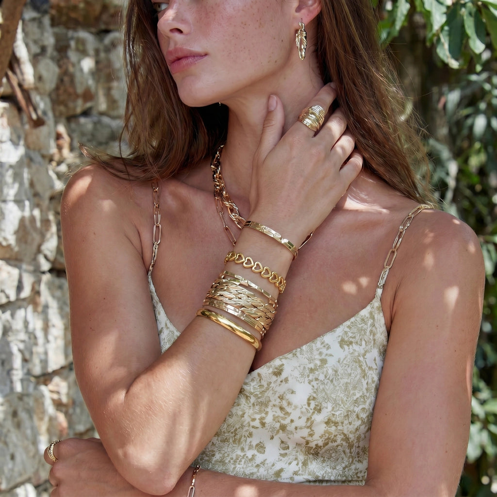 Linked Hearts Bangle | Mila & Co.